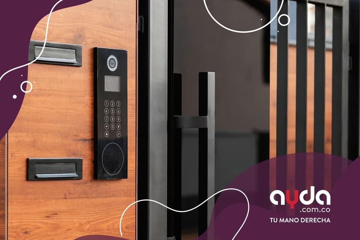 La cerradura digital de una casa moderna