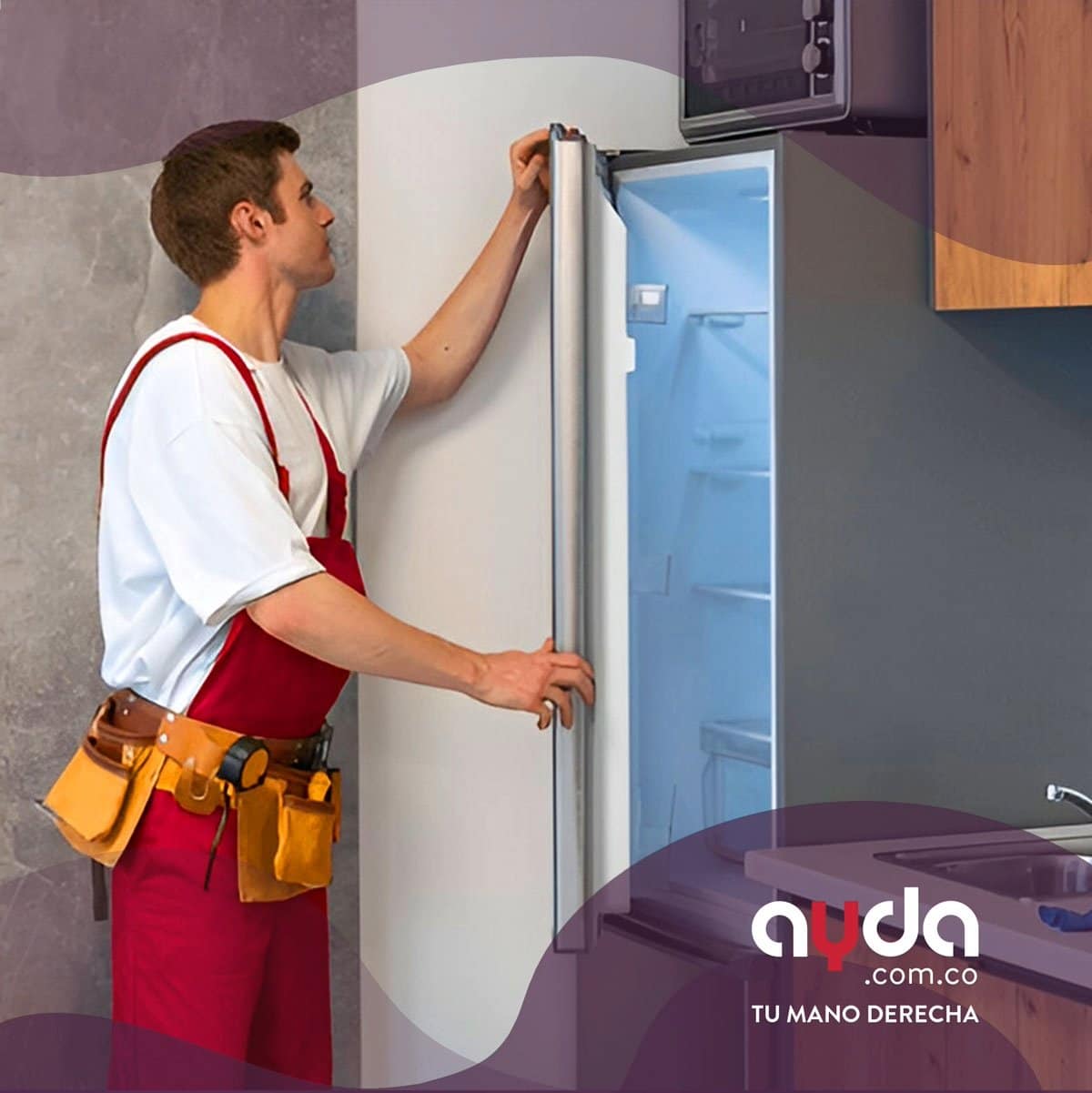 Representación del trabajo de un técnico profesional en casa cuando la nevera prende, pero no enfría